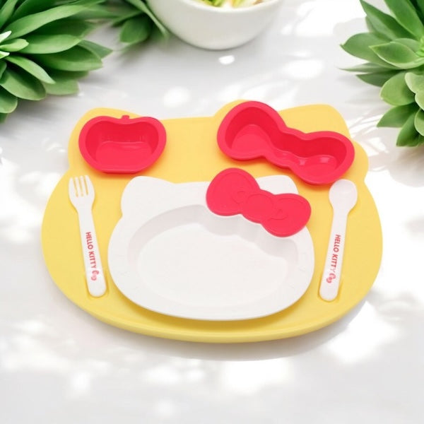 Hello Kitty shape utensil set