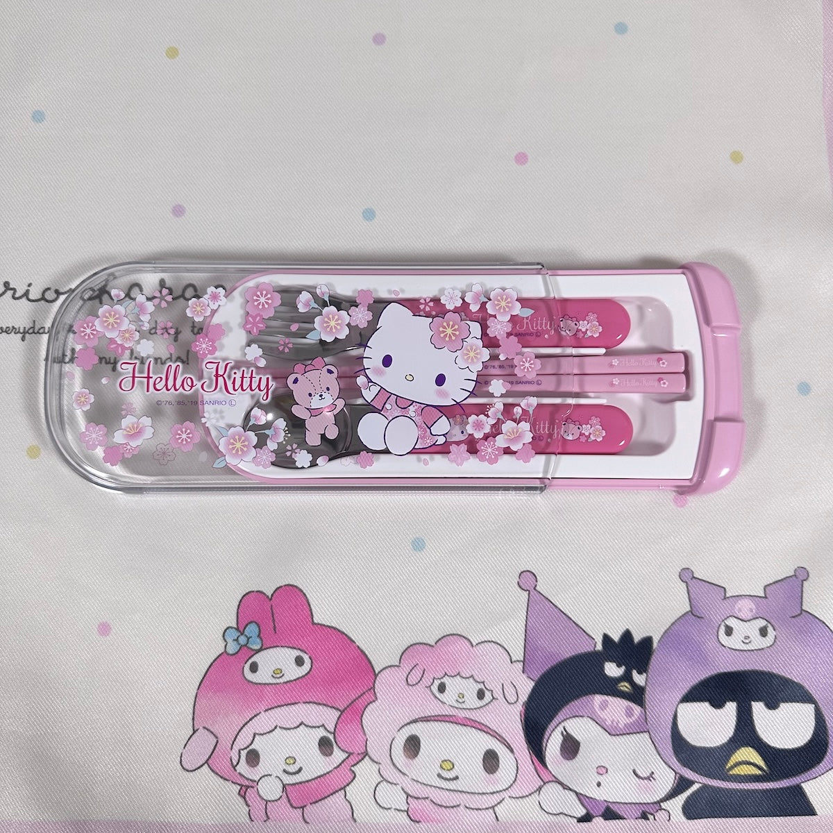 Hello Kitty utensil set open half